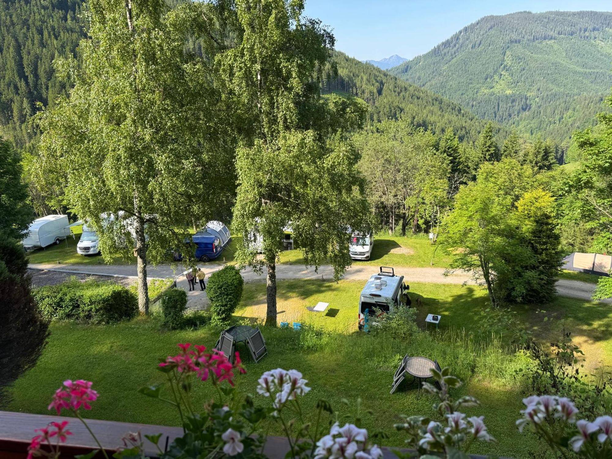 Fruehstueckspension Gsenger Ramsau am Dachstein Exterior foto
